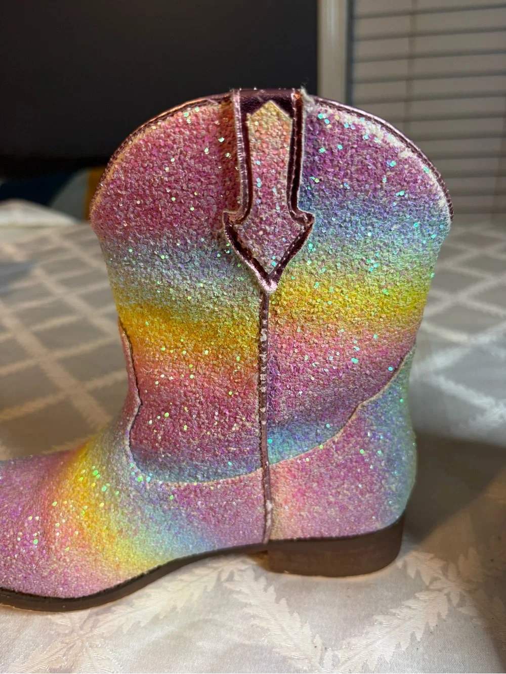 Motasha sparkly rainbow